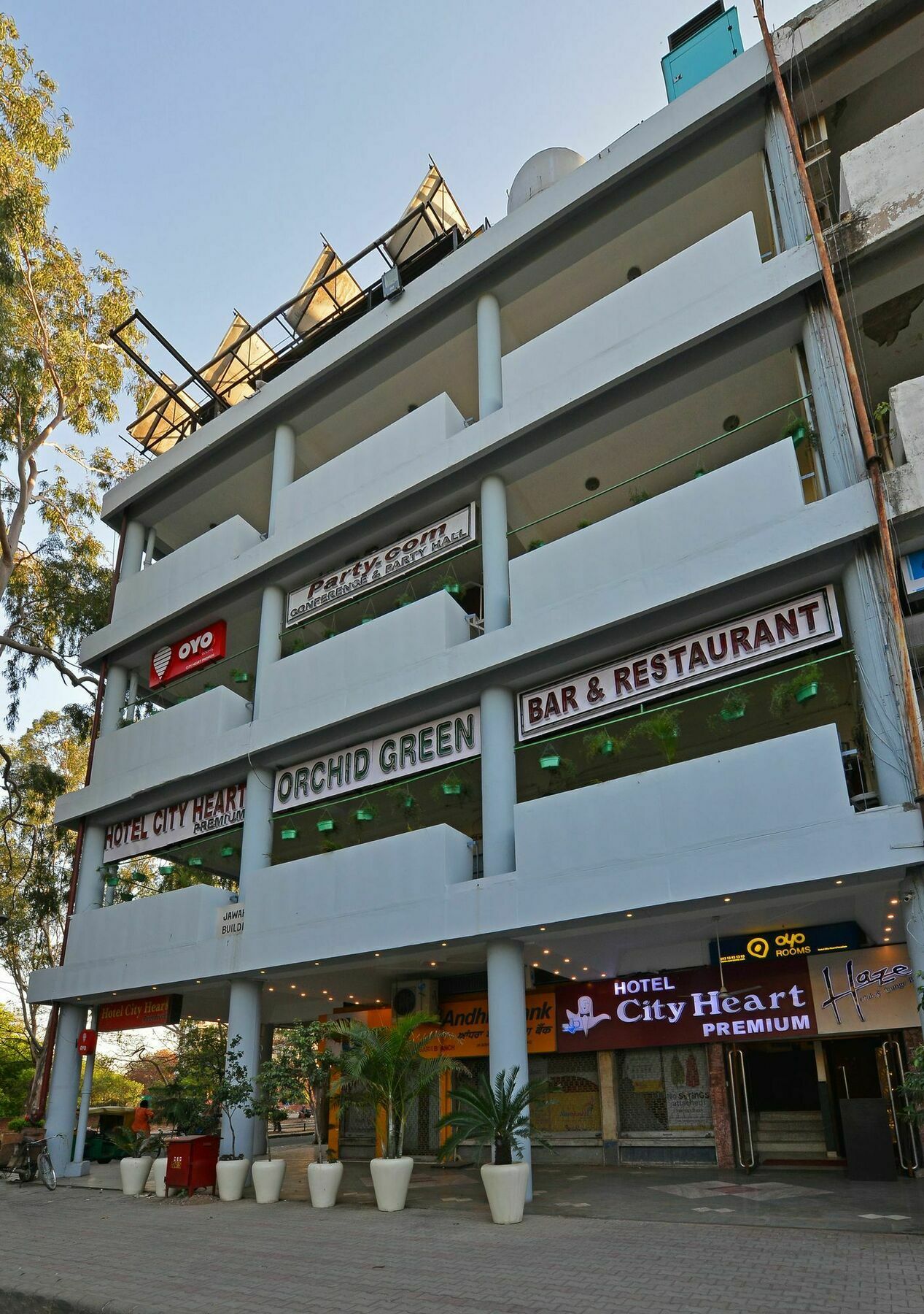 Heart Premium Hotel